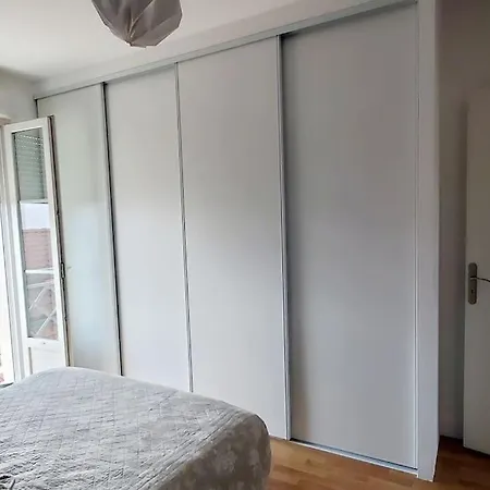 Simplicite Et Calme En A Apartment Issoire