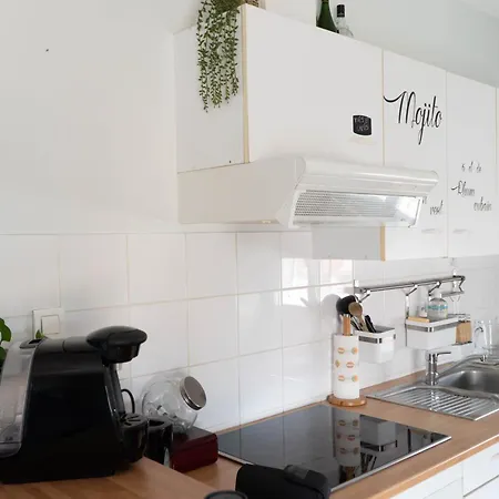 Apartamento Calme Et Spacieux Avec Terrasse A Issoire